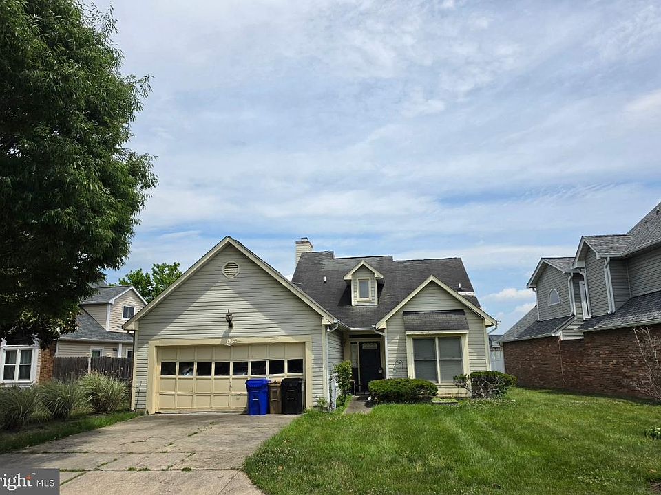 1st image of 14305 Greenview Dr