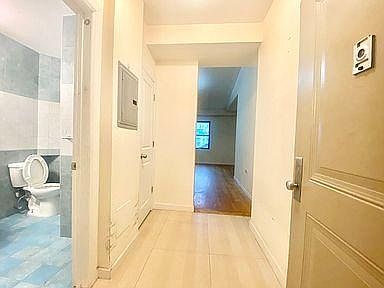 1st image of 3051 Brighton Third St