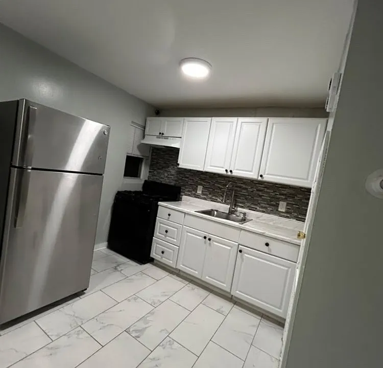 17 Truman St #2