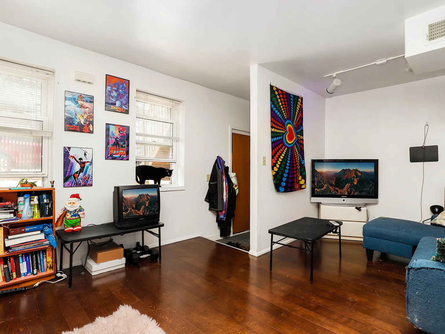 2 bed, 800 sqft, $1,700 — Photo 3