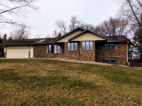 19475 660th Ave, Alden, MN 56009