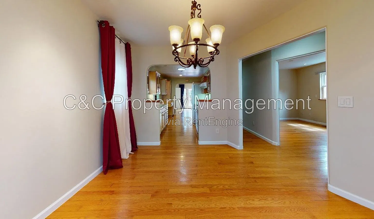 2 bed, 2.0 bath, 1043 sqft, $3,995 — Photo 3