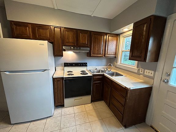 4th image of 1232 S Roosevelt Dr