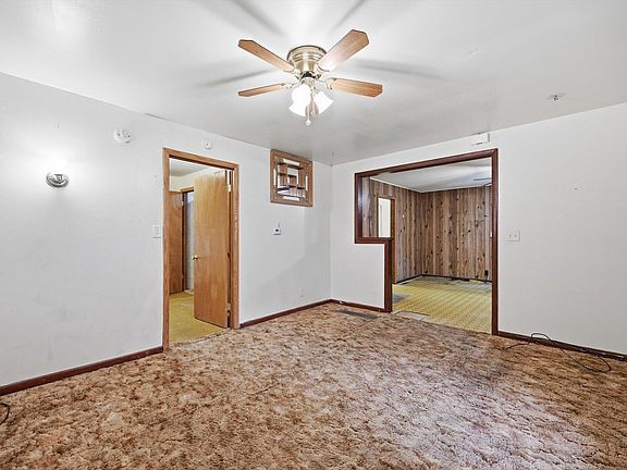 2nd image of 503 N 40th St