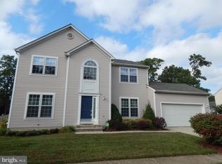 8031 High Oak Rd, Glen Burnie, MD 21060