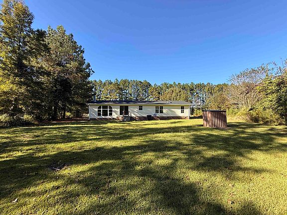 4th image of 414 Delta Mills Rd.