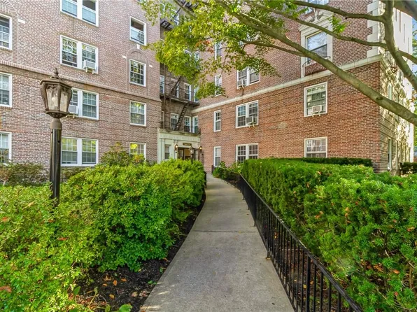 300 S Broadway #3 J, Tarrytown, NY 10591