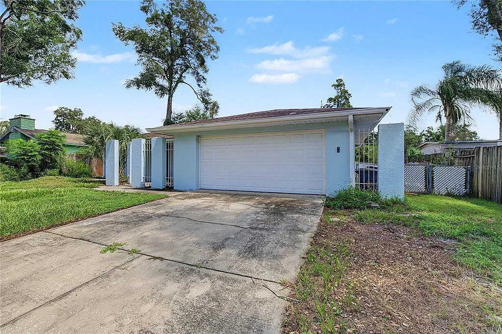 3 bed, 2.0 bath, 1397 sqft, $2,150 — Photo 3