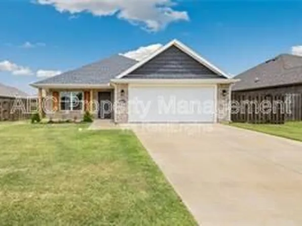 4348 W Newton Ave, Fayetteville, AR 72704