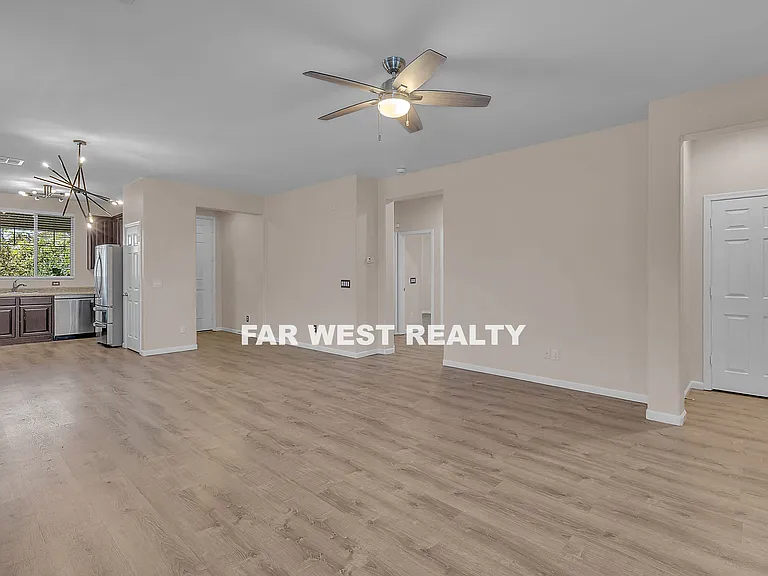8225 N Whistling Acres Way — Photo 8