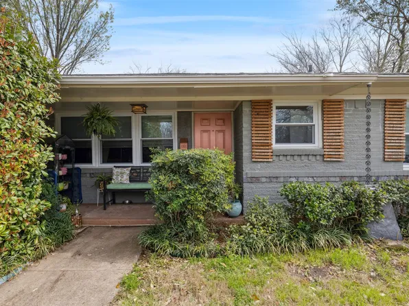 13670 Charcoal Ln, Farmers Branch, TX 75234