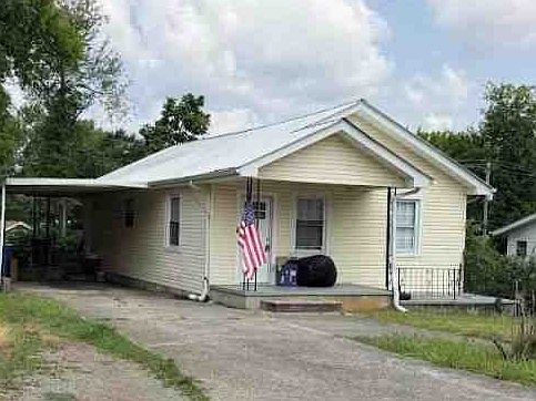 1st image of 181 E Edison St