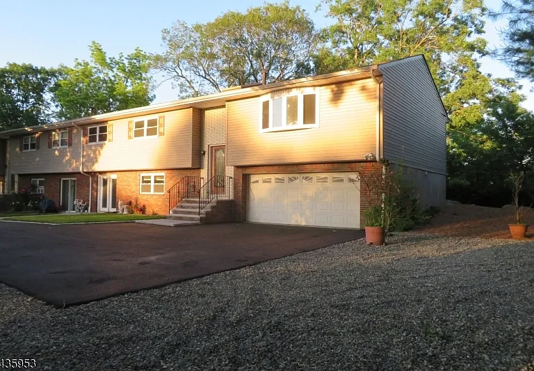 25 Storms Ave #B — Photo 3