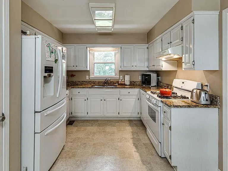 1521 Pinkerton Rd — Photo 13