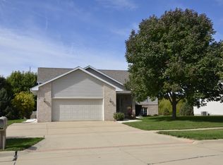 4819 Quesada Ave, Cedar Falls, IA 50613