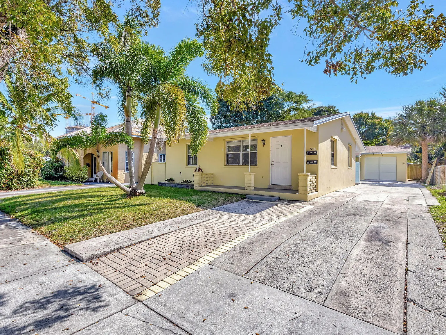 2 bed, 1.0 bath, 750 sqft, $2,200 — Photo 4