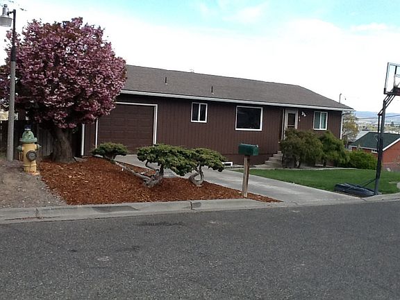 3rd image of 614 Wheeler Ave