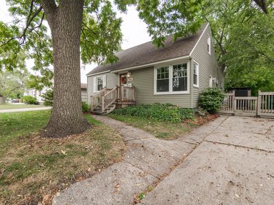 2686 Forest Hills Rd, Muskegon, MI, 49441