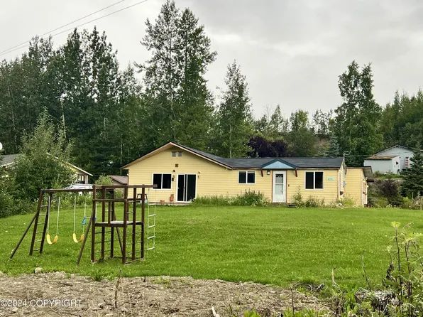 16341 Rebischke Ln, Eagle River, AK 99577