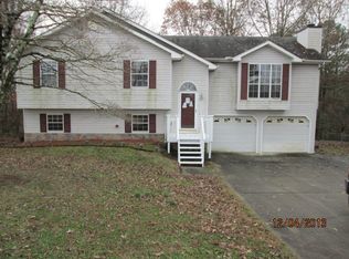 2107 Millican Ln, Dalton, GA 30721