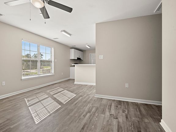 3rd image of 10799 Florida Blvd #5