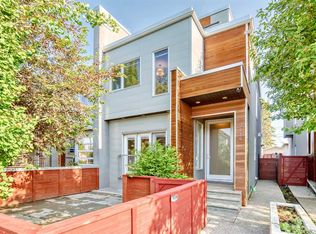2414 S 31st Ave SW, Calgary, AB T2T 1T8