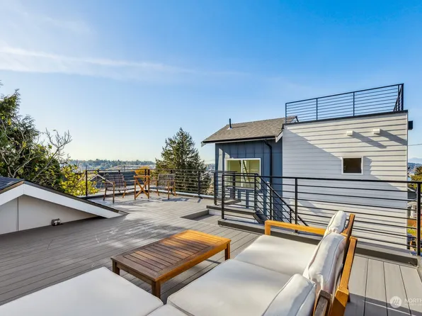 4220 Greenwood Avenue N #C, Seattle, WA 98103