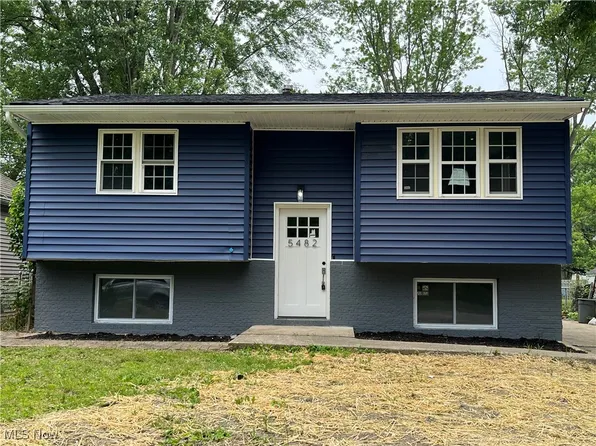 5482 Pleasant Ave, North Ridgeville, OH 44039