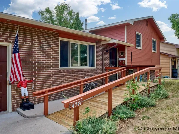 4741 Pineridge Ave, Cheyenne, WY 82009