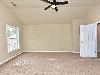 2929 Wintercrest Way — Photo 12