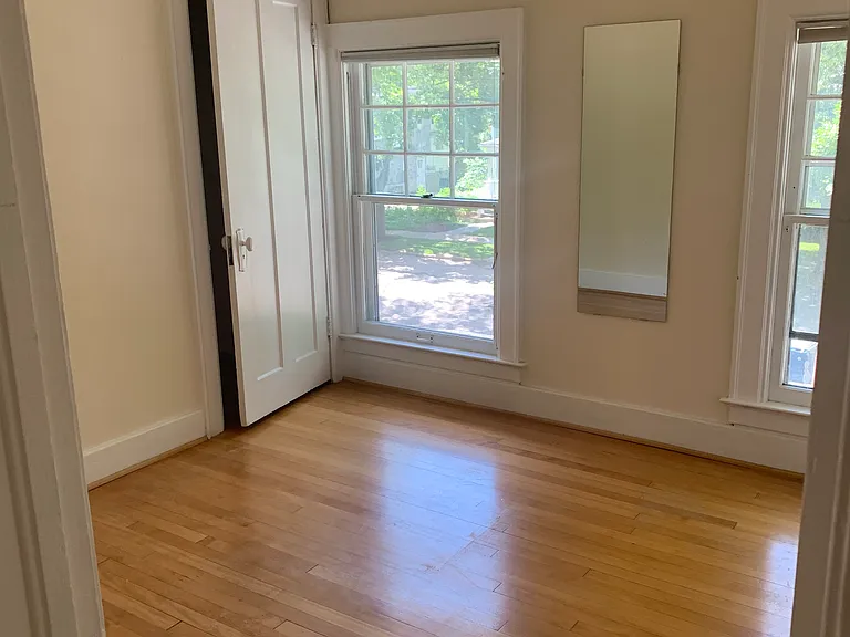 1317 Wells St — Photo 19