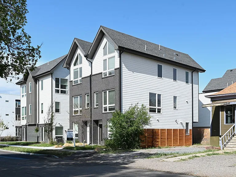 1592 N Ames St — Photo 25