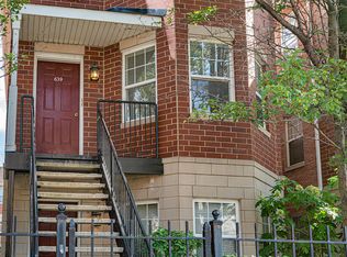 639 W Division St #14-B, Chicago, IL 60610