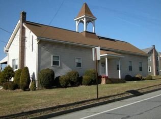 5927 Sullivan Trl, Nazareth, PA 18064