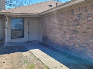 6747 Westcreek Dr, Fort Worth, TX 76133