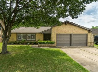 854 Ramada Dr, Houston, TX 77062