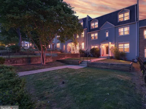 1917 2nd St NE APT 301, Washington, DC 20002