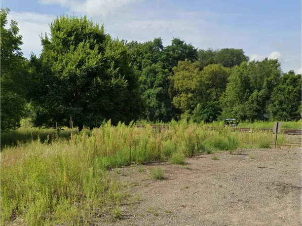 40 Main St NW, Bethel, MN 55005