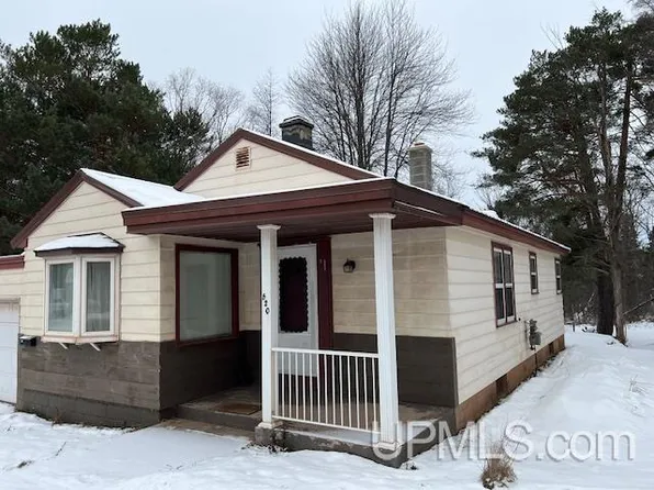 520 W Cloverland Dr #2-1, Ironwood, MI 49938