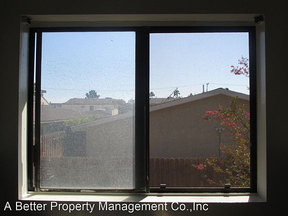 4th image of 16682 Island Cir APT 2