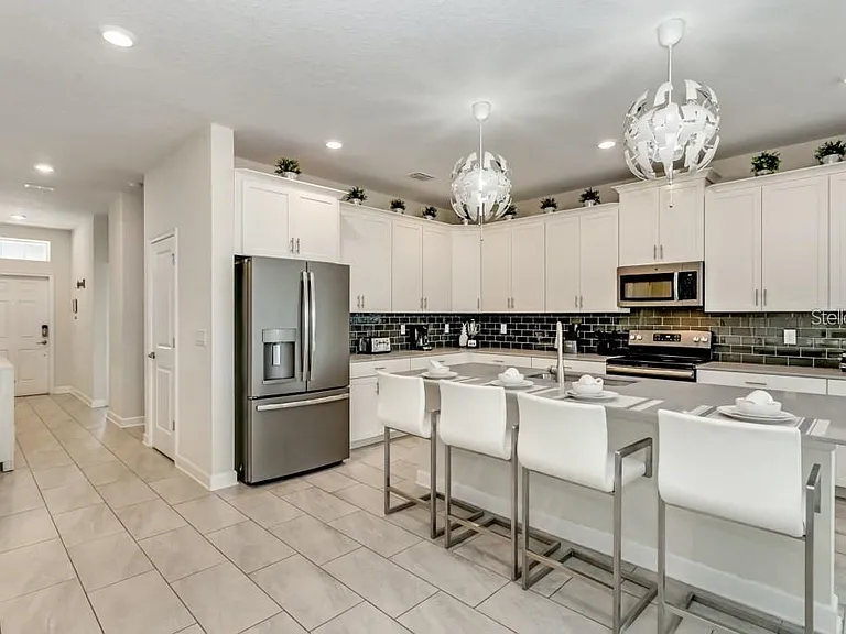 1561 Flange Dr — Photo 8