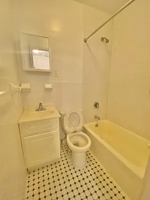 Rented by Corcoran | media 18