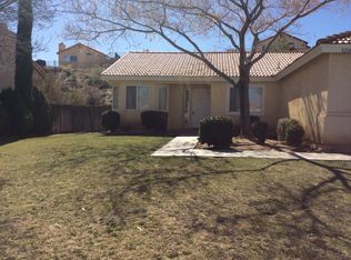 3216 Quarry Rd, Palmdale, CA 93550