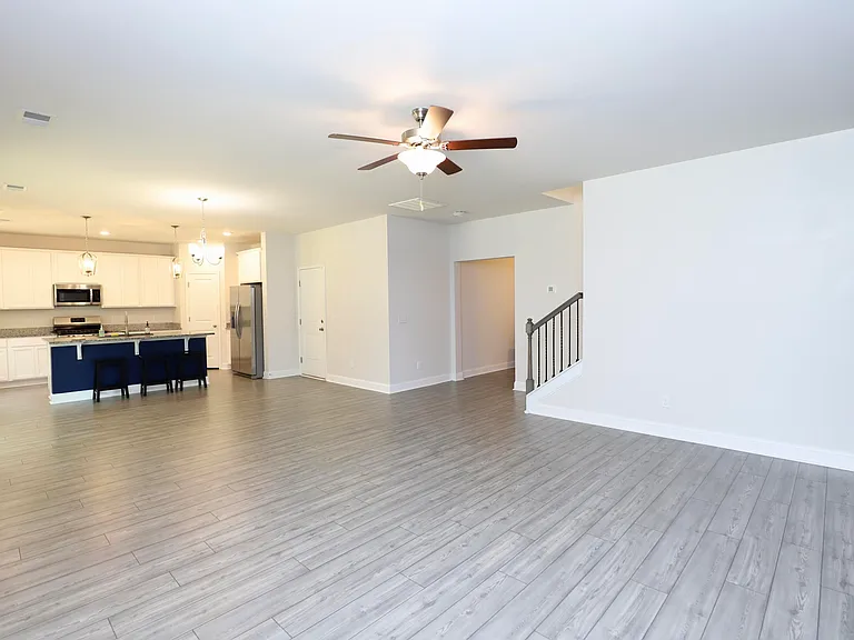 870 Curlew Cir — Photo 22