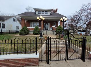 104 N Pine St, Perryville, MO 63775