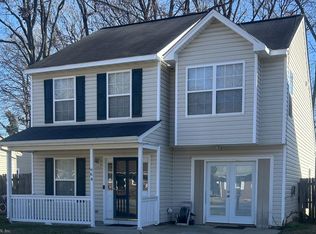 64 Ireland St, Hampton, VA 23663