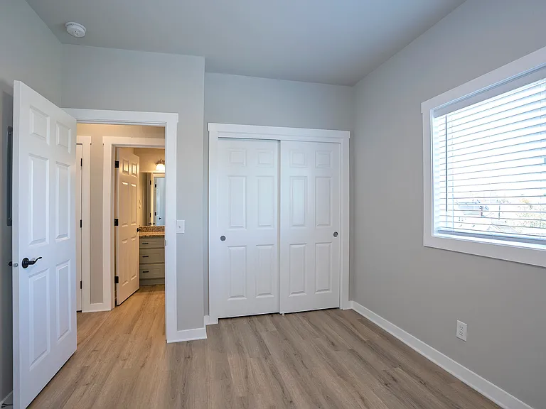 630 N Trafton St — Photo 15