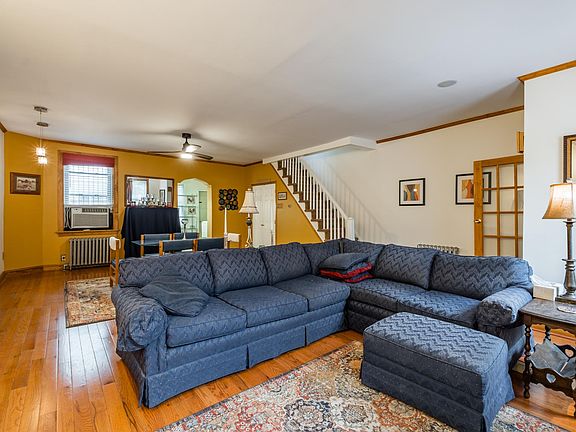4th image of 2643 Salmon St