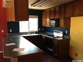 3rd image of 1209 Crescendo Dr