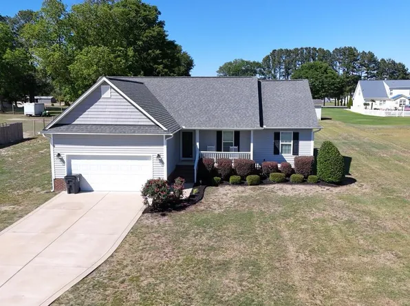 167 Courtney Ln, Dunn, NC 28334